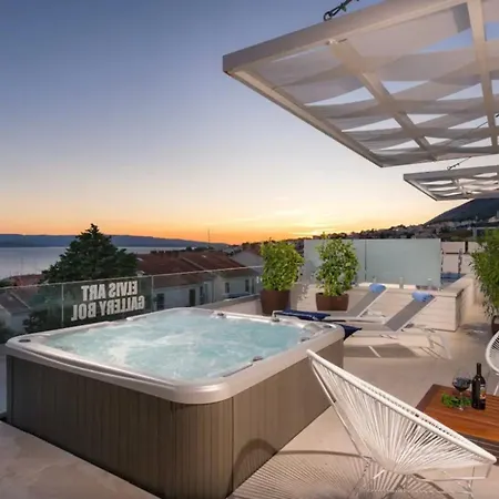 Modern In Bol, Kroatien, Croatia Apartment Bol
